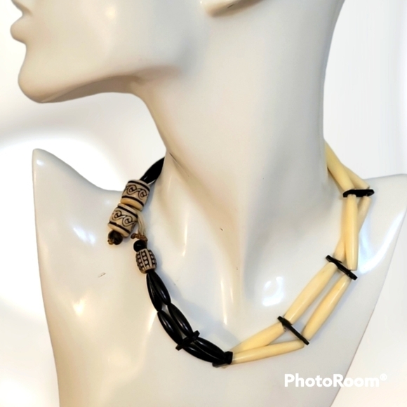 Vtg Ethnic Bone Unisex Choker Necklace - Picture 1 of 5
